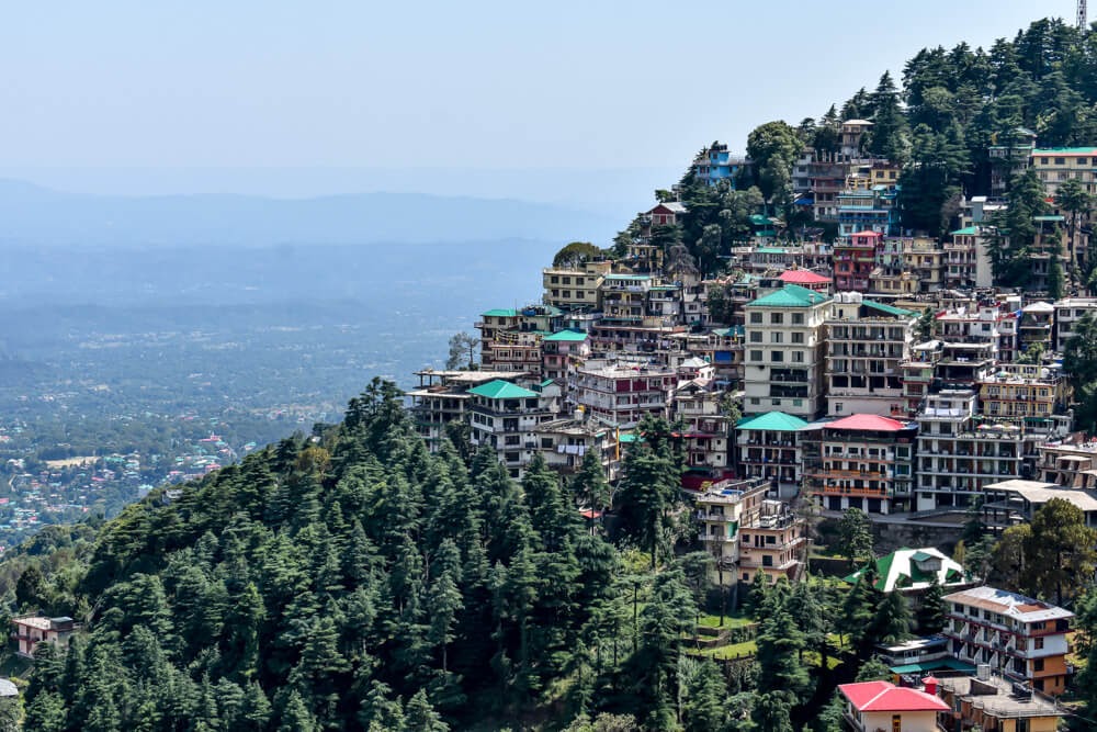 dharamshala taxi service