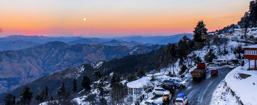 Snow covered mountains in Shimla Manali trip